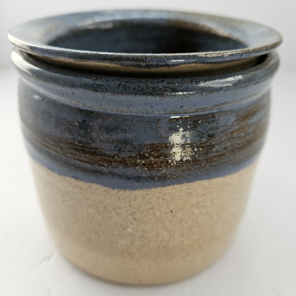 Studio Pottery Dip Chiller/Warmer Blue Beige Signed 2009 Great Condition